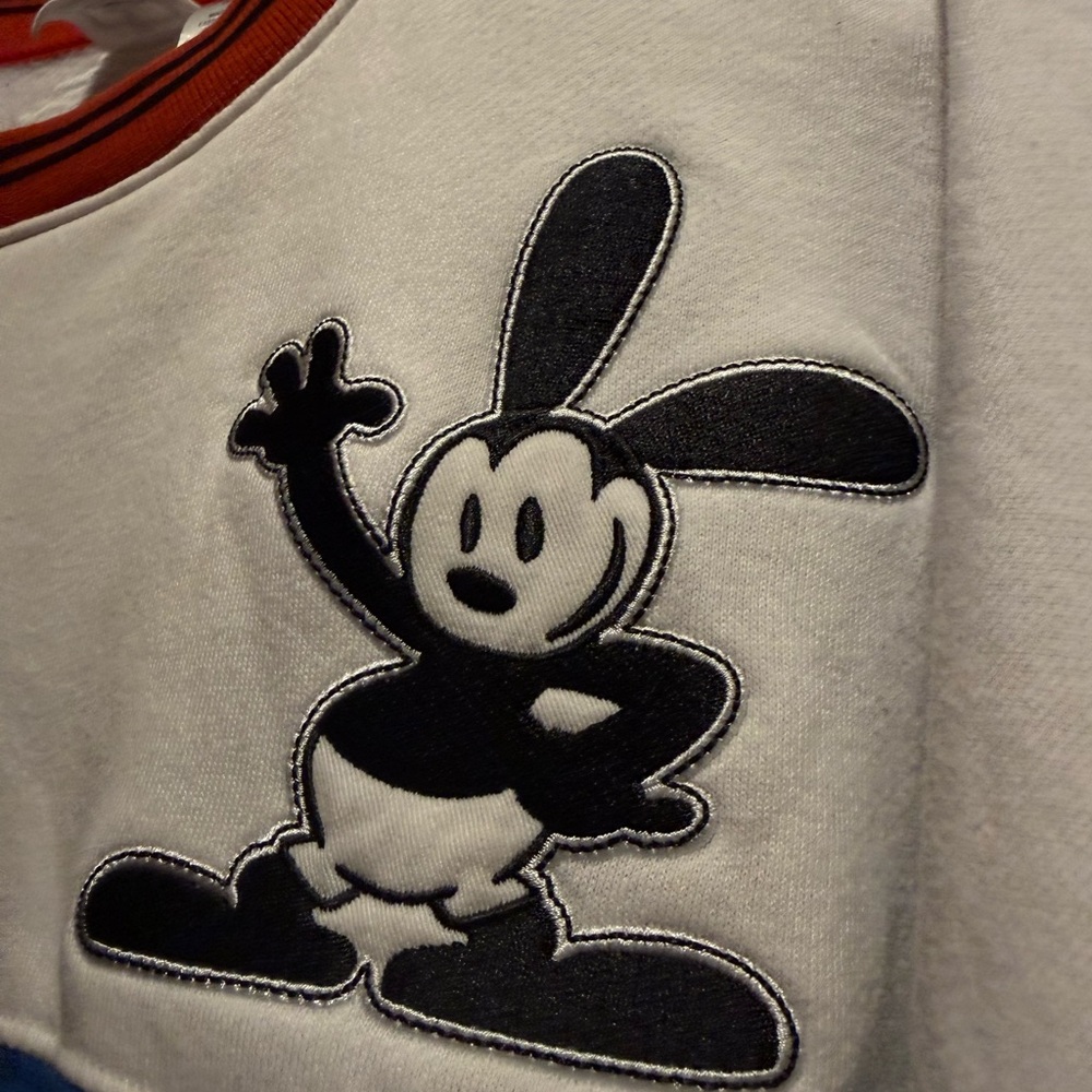 Disney 100 Collection Oswald sweatshirt - Picture 7 of 7